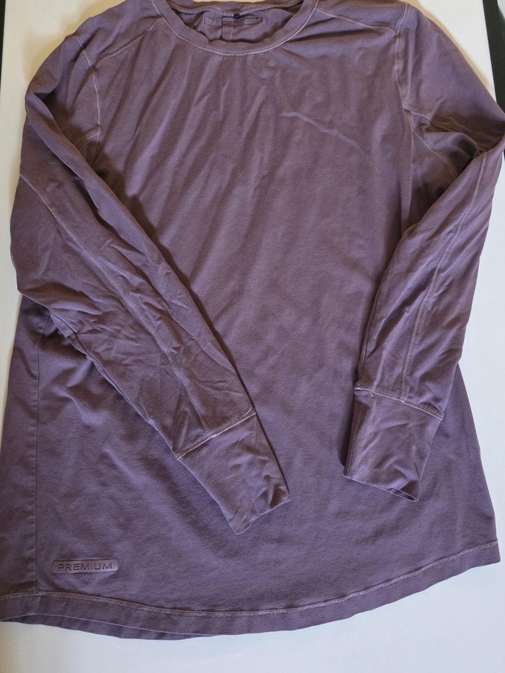 Alphalete Premium Training Cotto Men's Long-Sleeve Crewneck Shirt - Dusty Purple